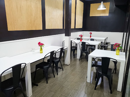 Pinoy Station - Filipino Restaurant logo