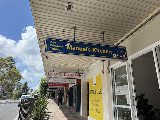 Manuel's Kitchen logo